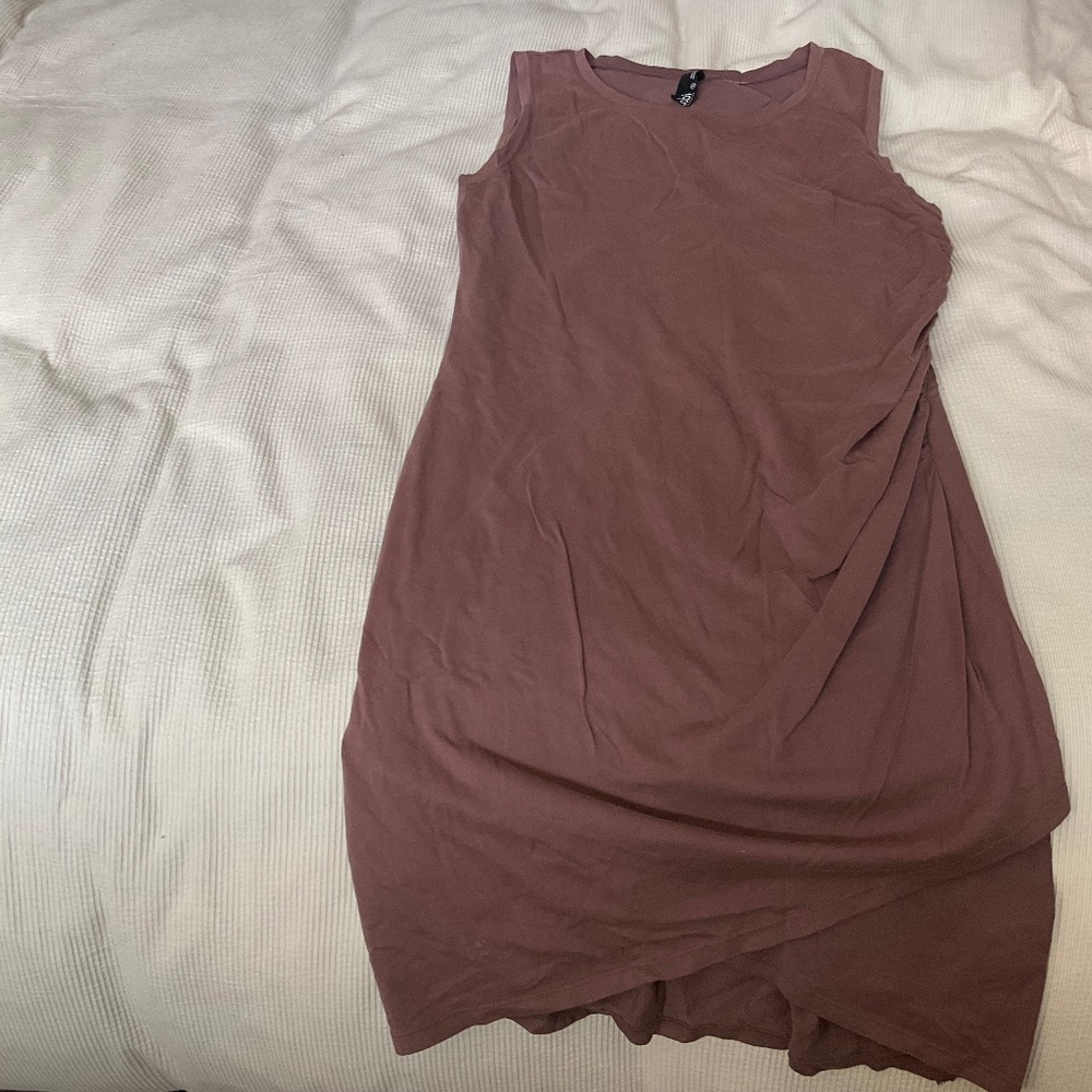 BOBI Los Angeles Dress in brick color size XL
